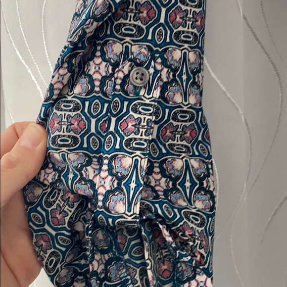 Van Heusen blouse - Picture 3 of 3